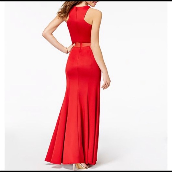 Red prom / evening gown dress size 3 - Picture 2 of 11